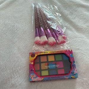 Jcat makeup palet and brush set